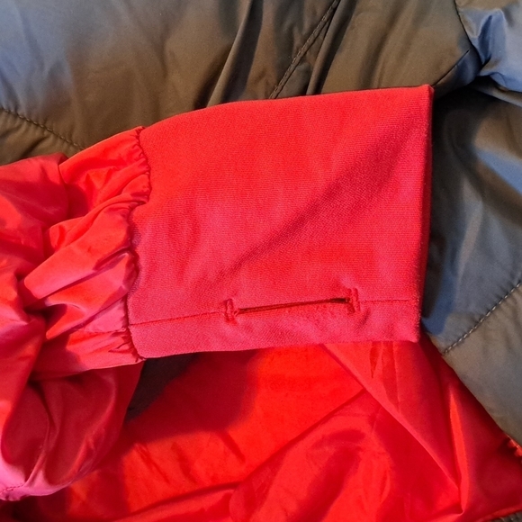 Spyder Boys size Large Nexus Puffer JKT With red Cuff Polar Gray - Picture 5 of 12